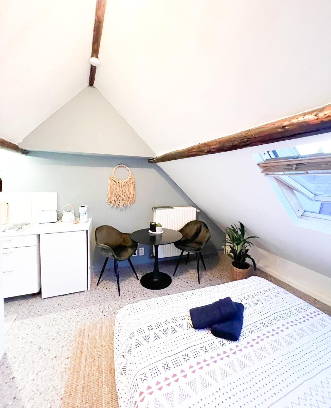Antwerp Studio'S Apartment Exterior photo